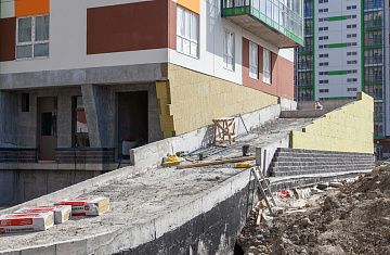 Апрель 2022
