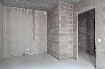 Апрель 2023